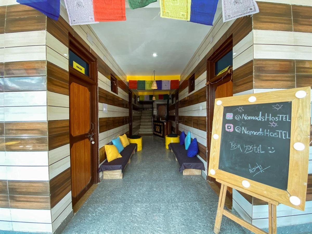 Nomads Hostel Tosh Exterior foto
